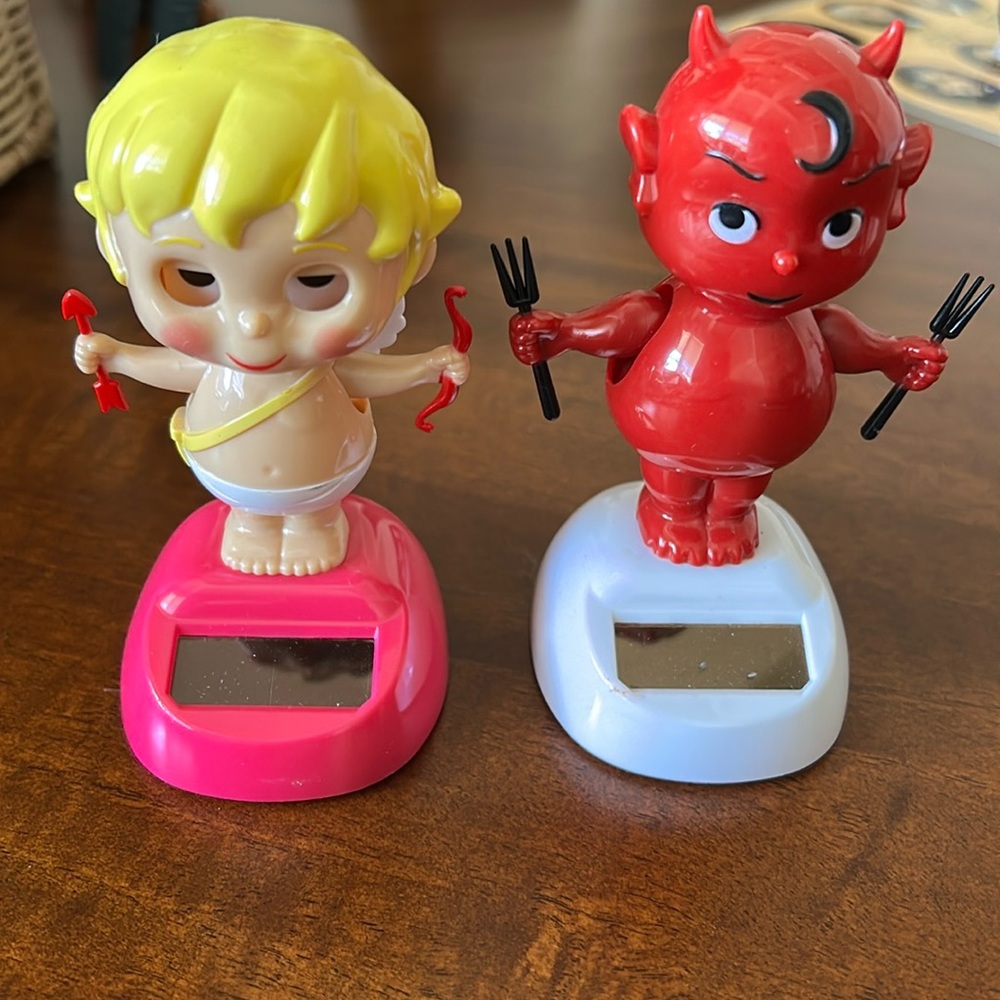 Valentine’s Day Bobbleheads (Set of 2)